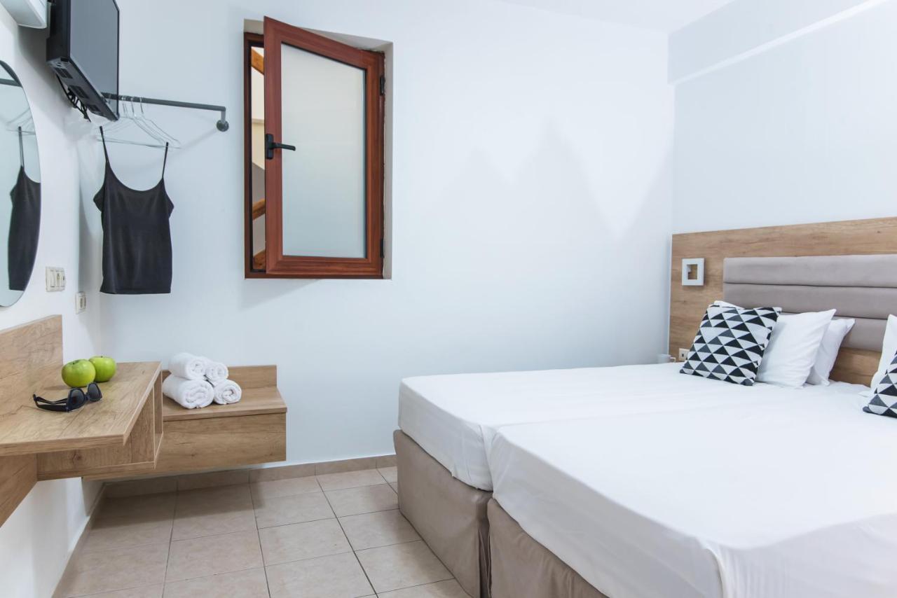 Vagelis Apartments Malia Eksteriør billede