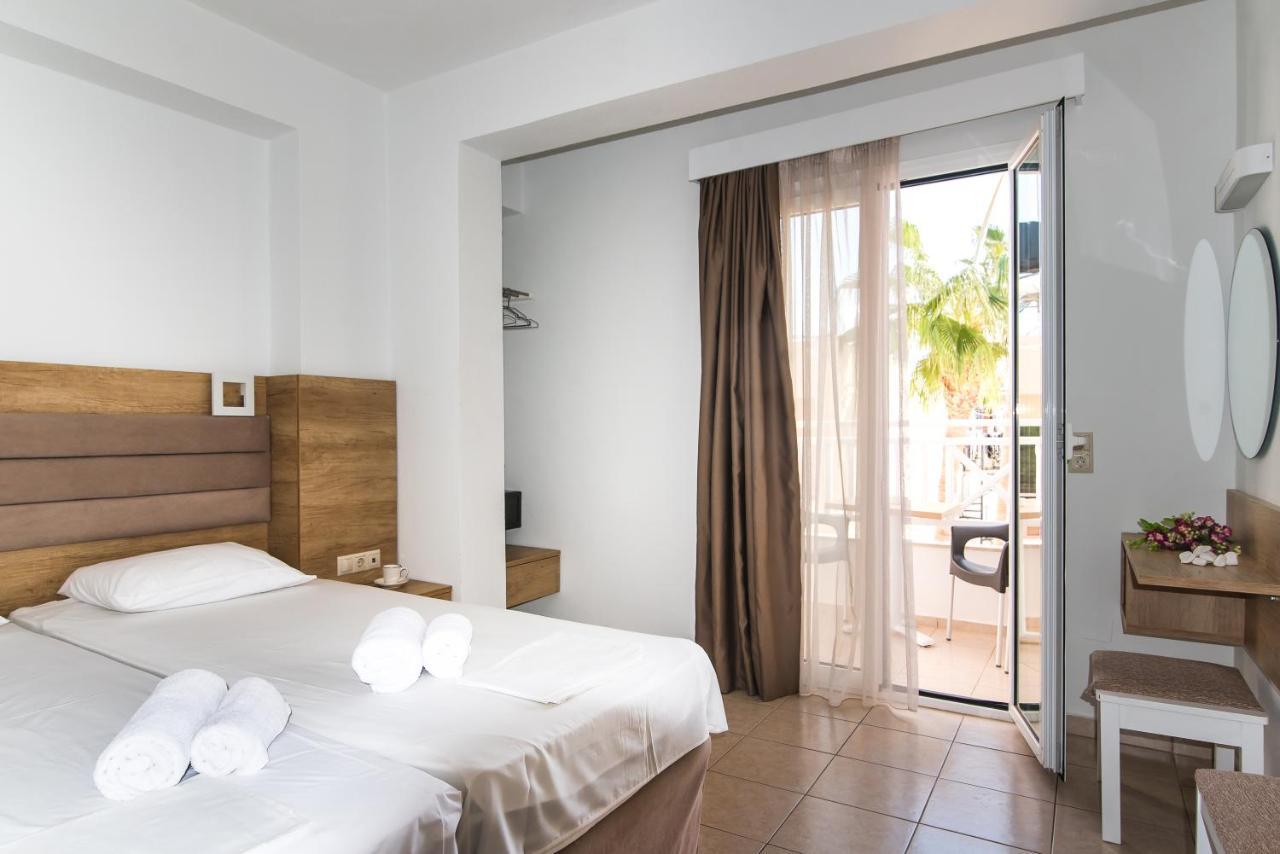 Vagelis Apartments Malia Eksteriør billede