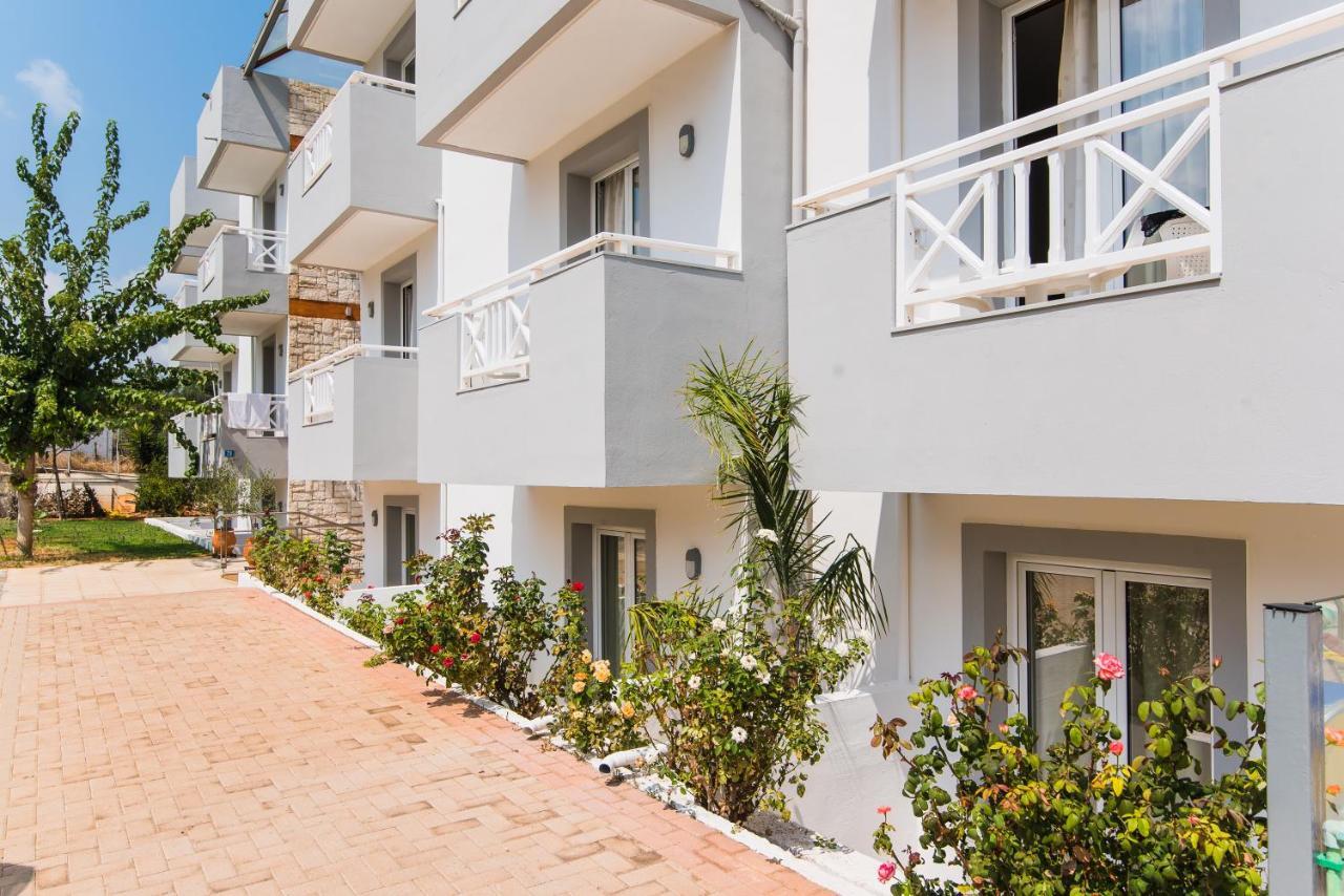 Vagelis Apartments Malia Eksteriør billede