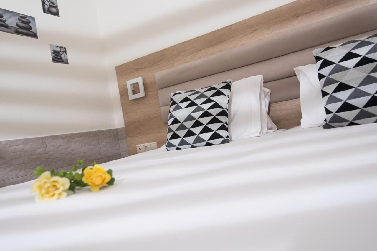 Vagelis Apartments Malia Eksteriør billede